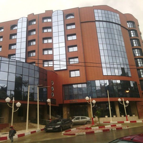 Cristal Hotel بجاية المظهر الخارجي الصورة